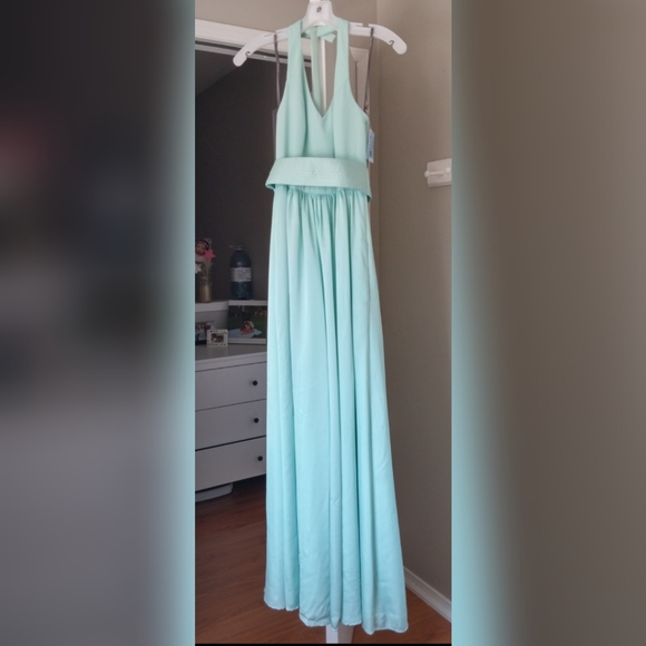 BNWT Vera Wang Bridesmaid dress - Picture 8 of 8